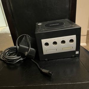GameCube console works perfectly